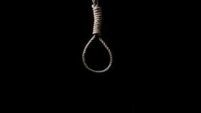 Şirvanda 18 yaşlı oğlan özünü asdı